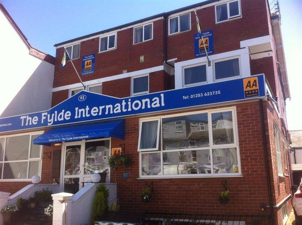 ホテル The Fylde ブラックプール エクステリア 写真