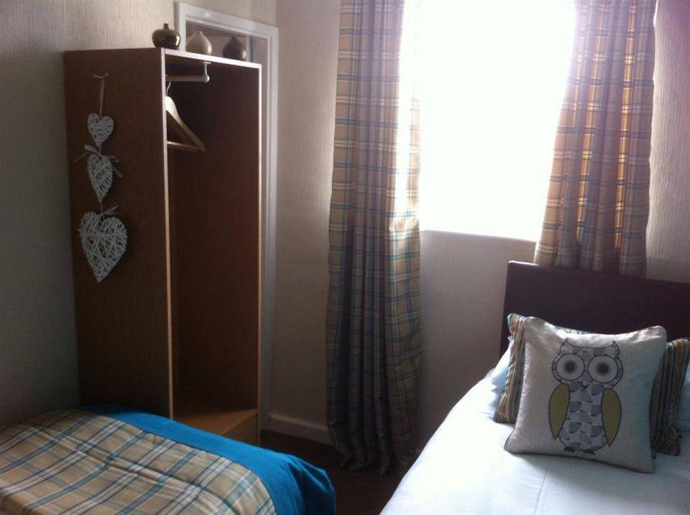 ホテル The Fylde ブラックプール エクステリア 写真