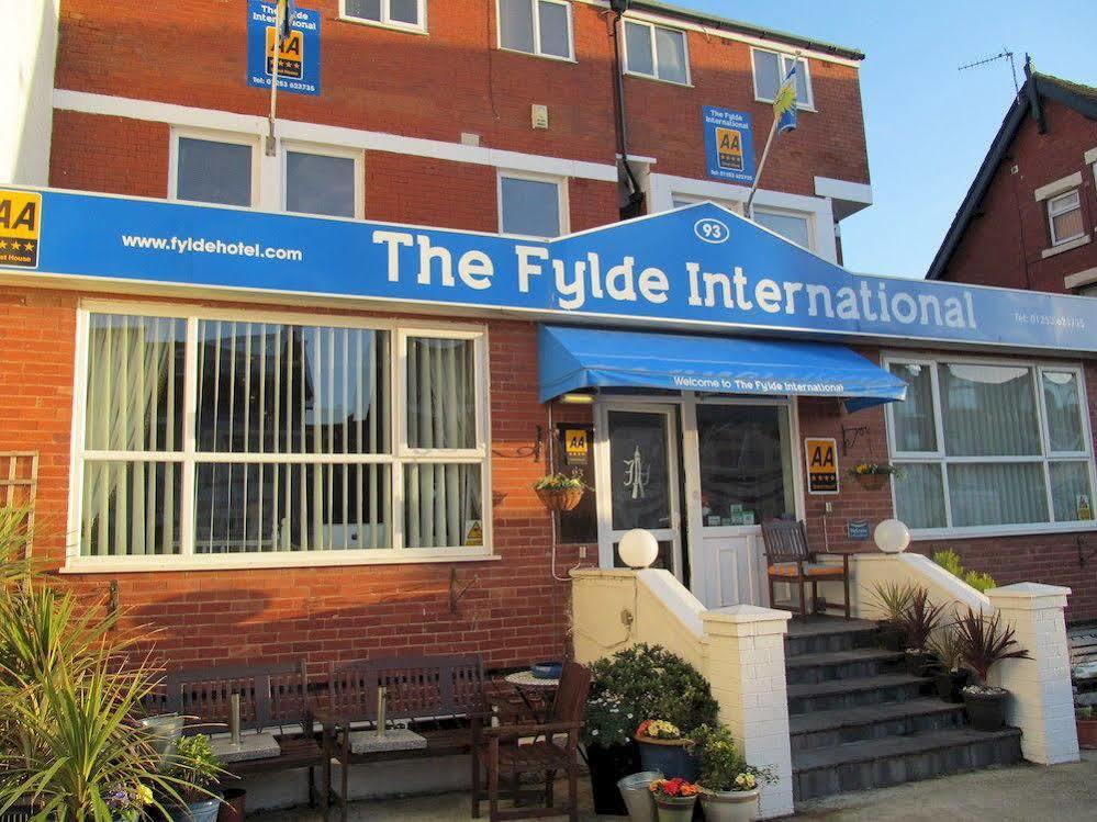 ホテル The Fylde ブラックプール エクステリア 写真